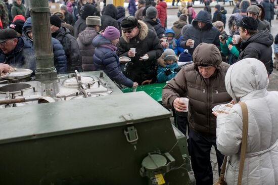 Акция "Служба по контракту — твой выбор" в Омске