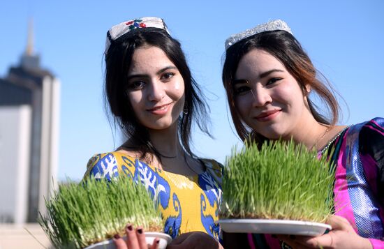 Празднование мусульманского праздника "Науруз" в Казани