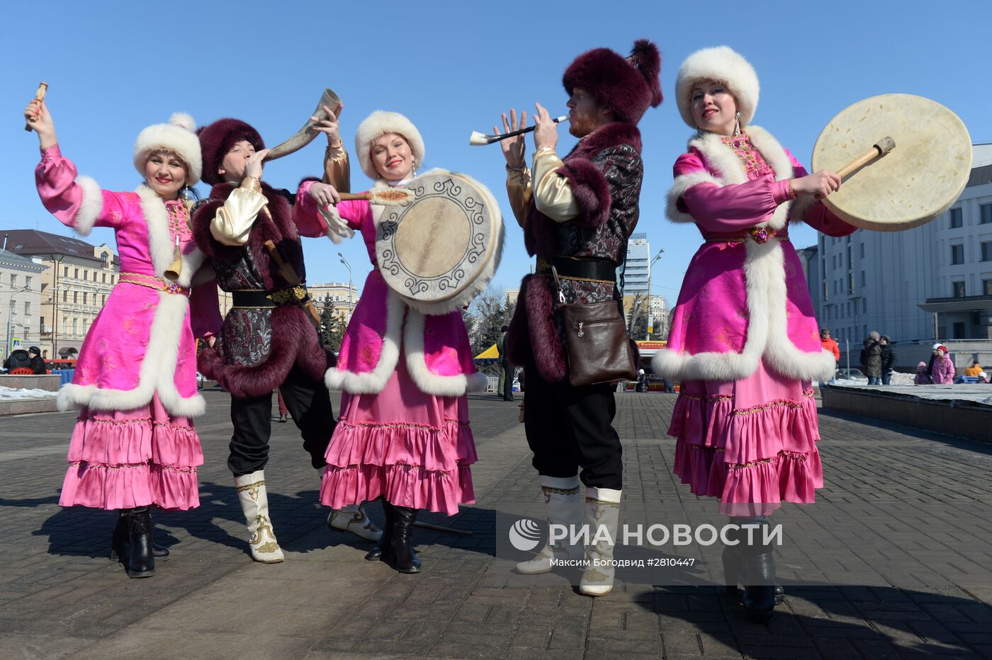 Празднование мусульманского праздника "Науруз" в Казани