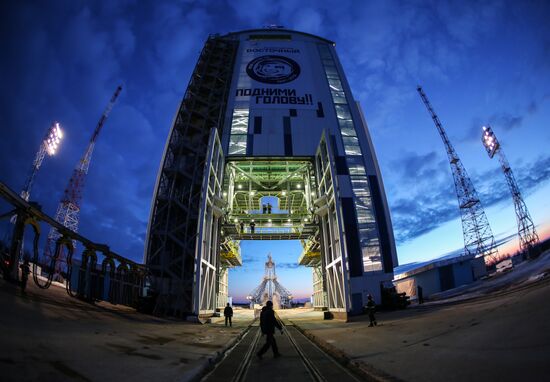 "Сухой вывоз" ракеты "Союз-2.1а" на космодроме "Восточный"