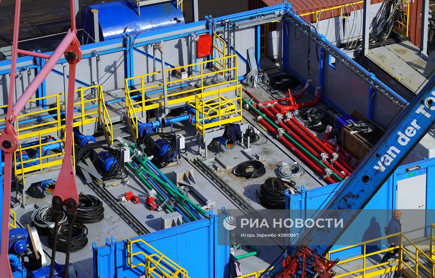 Производство нефтяного оборудования на заводе компании "Кливер" в Калининградской области