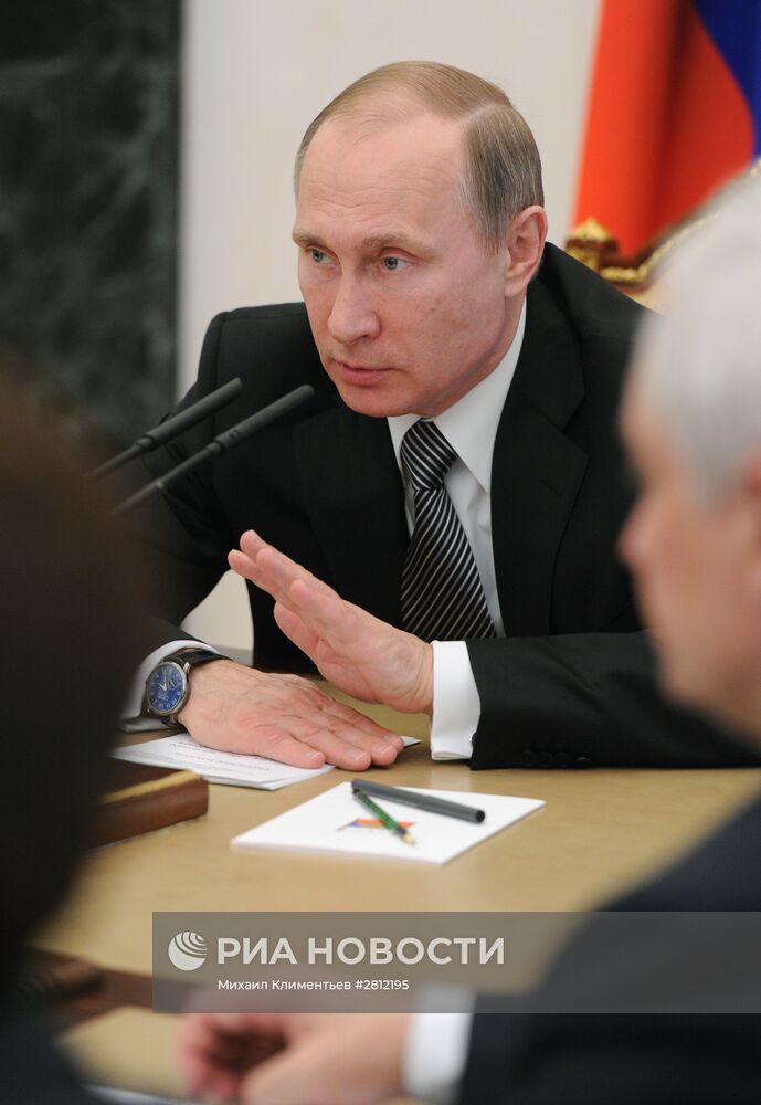 Президент РФ В. Путин провел заседание рабочей группы по мониторингу и анализу правоприменительной практики в сфере предпринимательства