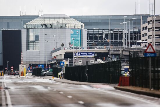 Ситуация в Брюсселе после серии взрывов в аэропорту и метро