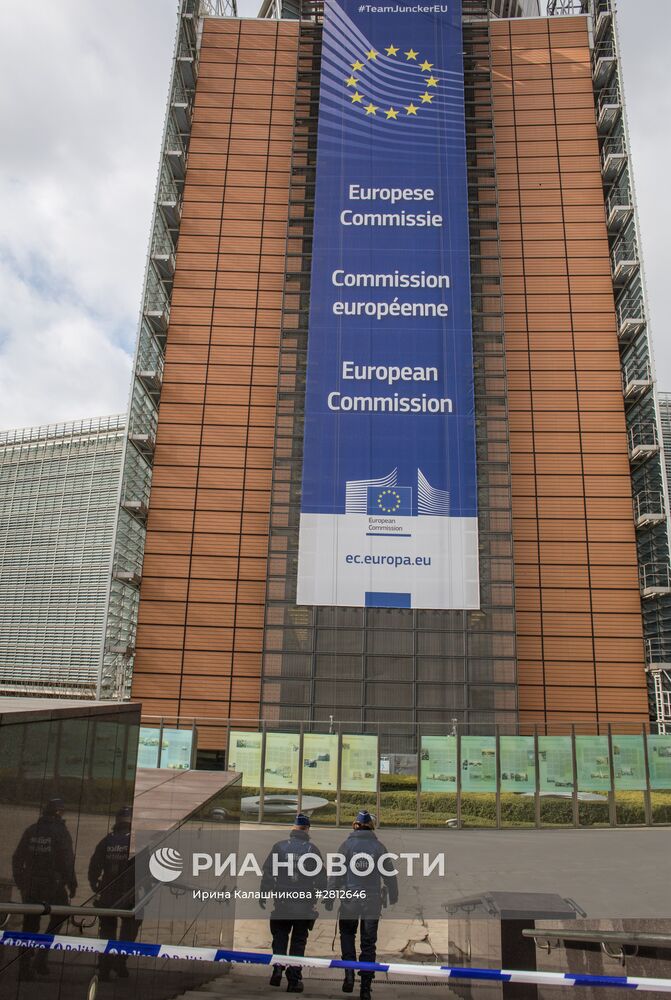 Ситуация в Брюсселе после серии взрывов в аэропорту и метро