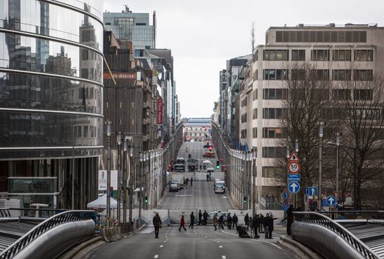 Ситуация в Брюсселе после серии взрывов в аэропорту и метро