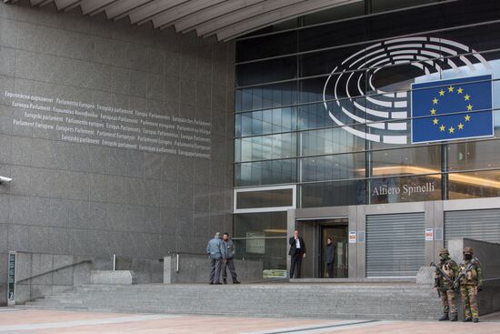 Ситуация в Брюсселе после серии взрывов в аэропорту и метро