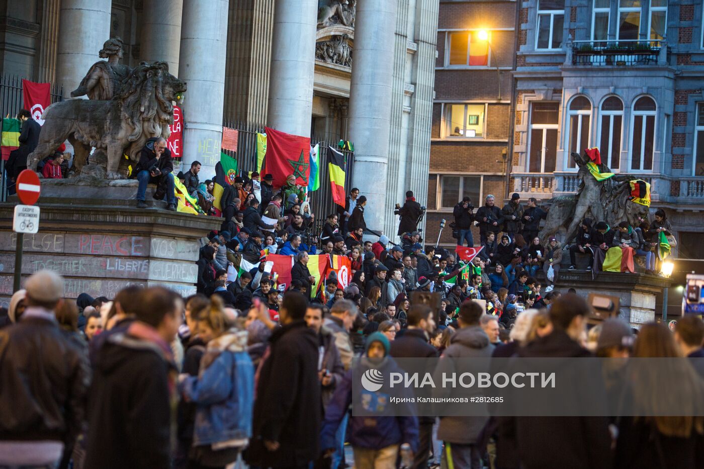 Ситуация в Брюсселе после серии взрывов в аэропорту и метро