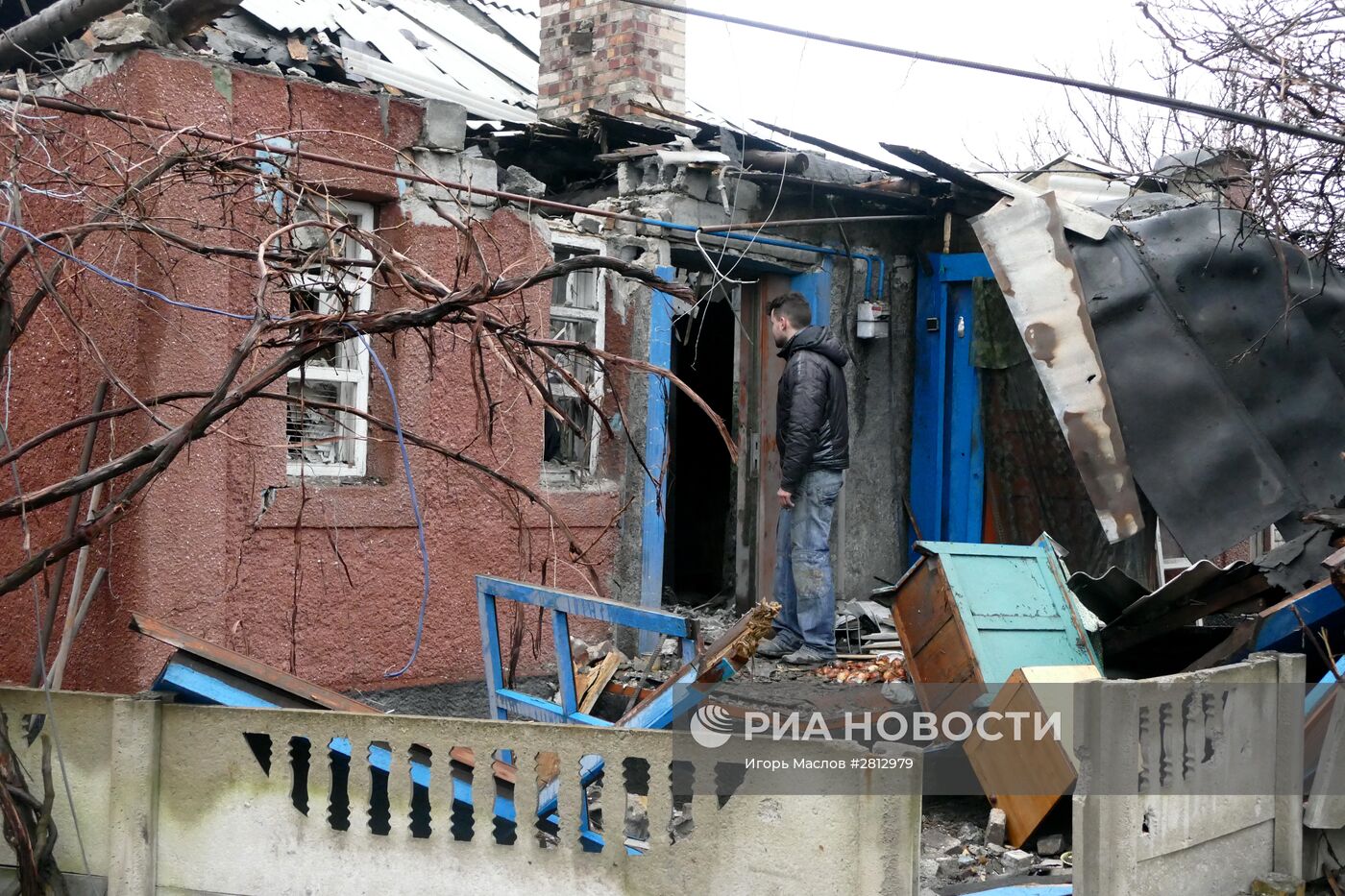 Последствия обстрела Макеевки в Донецкой области