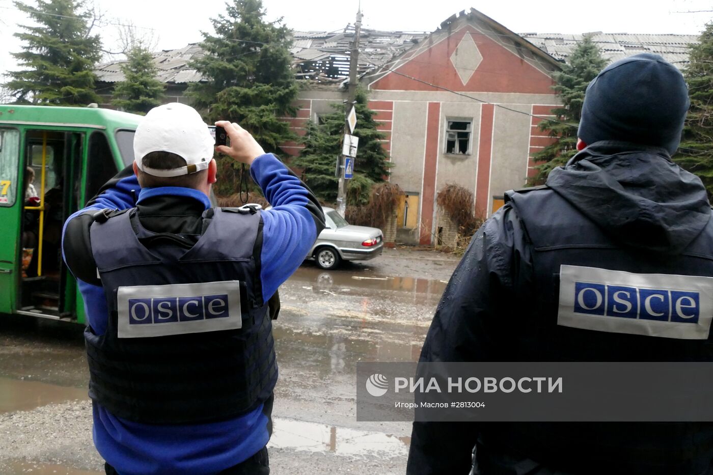 Последствия обстрела Макеевки в Донецкой области