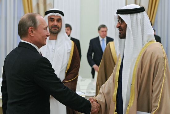 Встреча президента РФ В. Путина с наследным принцем Абу-Даби Мухаммедом Бен Заидом Аль Нахайяном