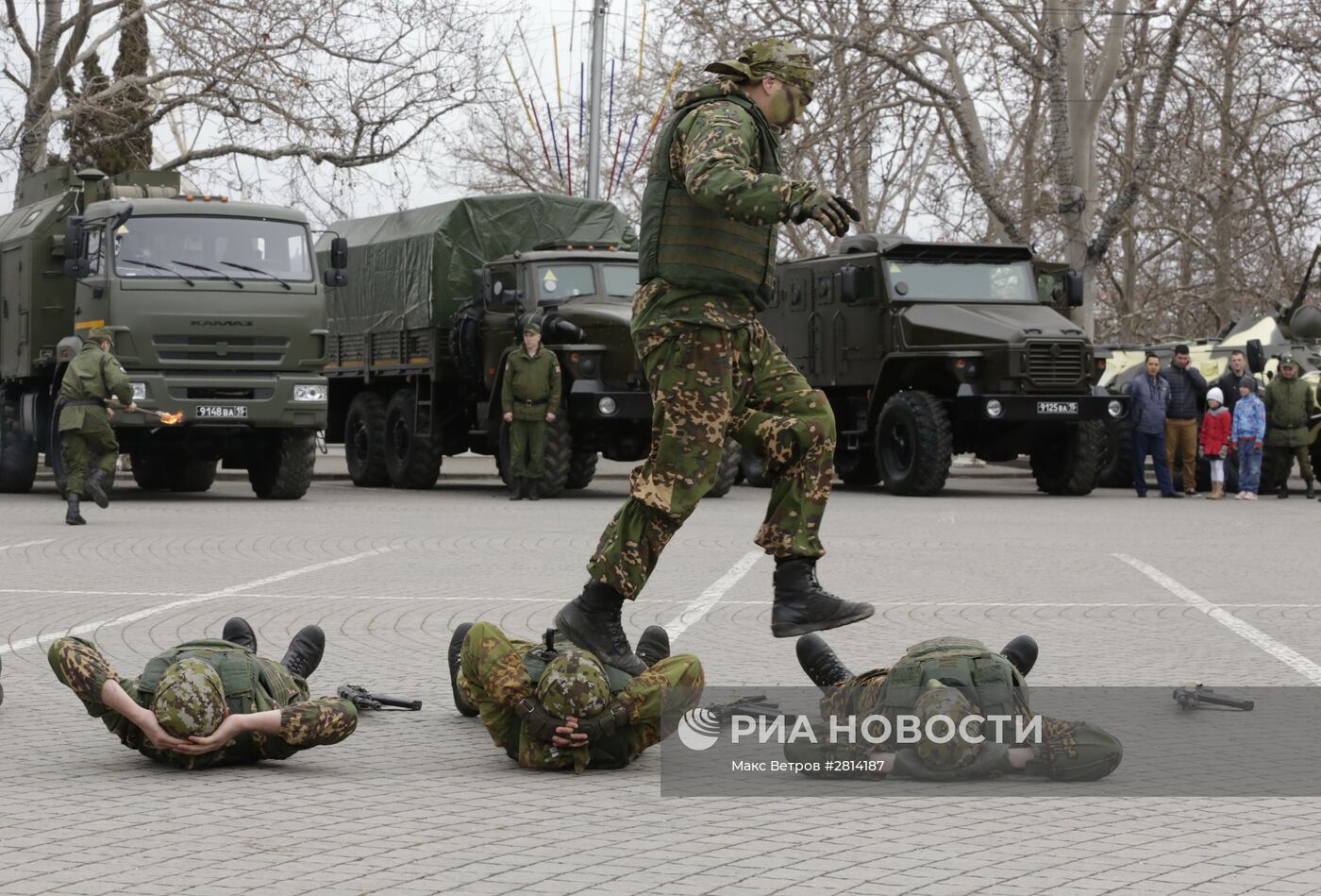 Празднование 205-летия внутренних войск МВД РФ в Севастополе