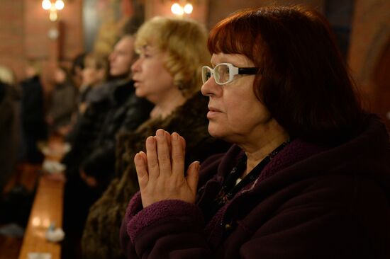 Празднование католической Пасхи в регионах России