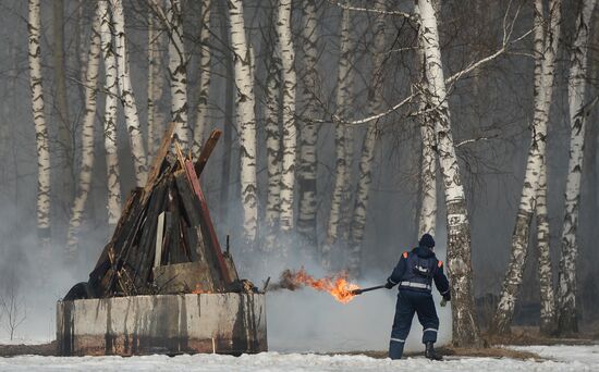 Учения МЧС России по ликвидации природных пожаров