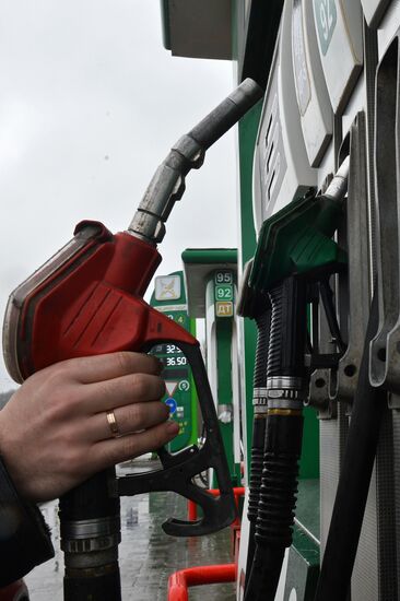 Акцизы на бензин и дизельное топливо повысили с 1 апреля