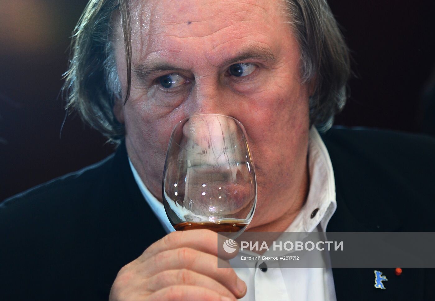 Дегустация крымского вина с Ж. Депардье