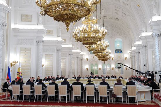 Президент РФ В. Путин Путин провел заседание Российского организационного комитета "Победа"
