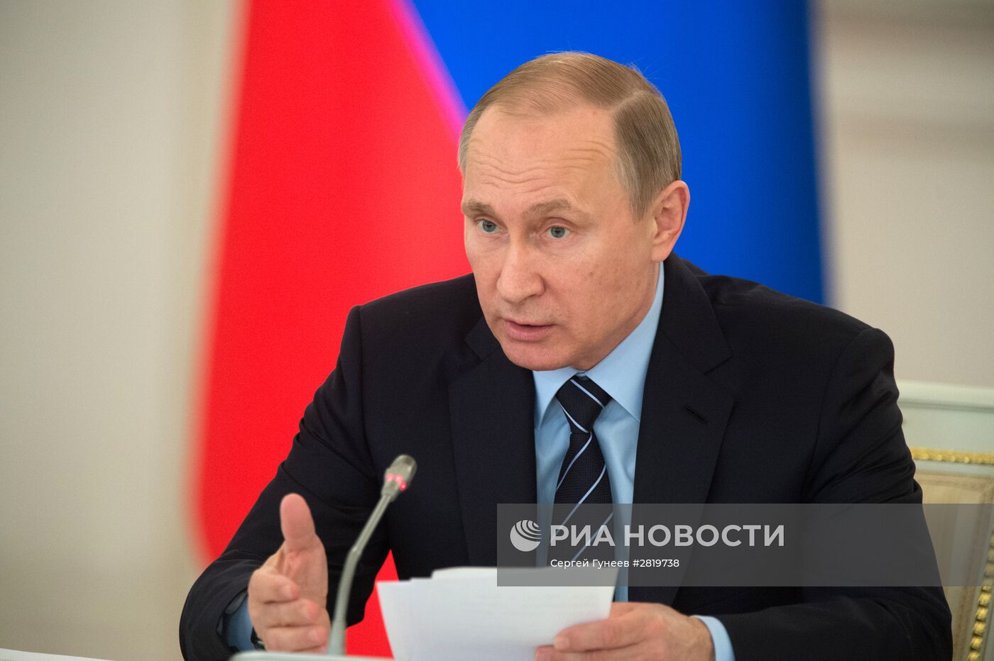Президент РФ В. Путин провел заседание Российского организационного комитета "Победа"