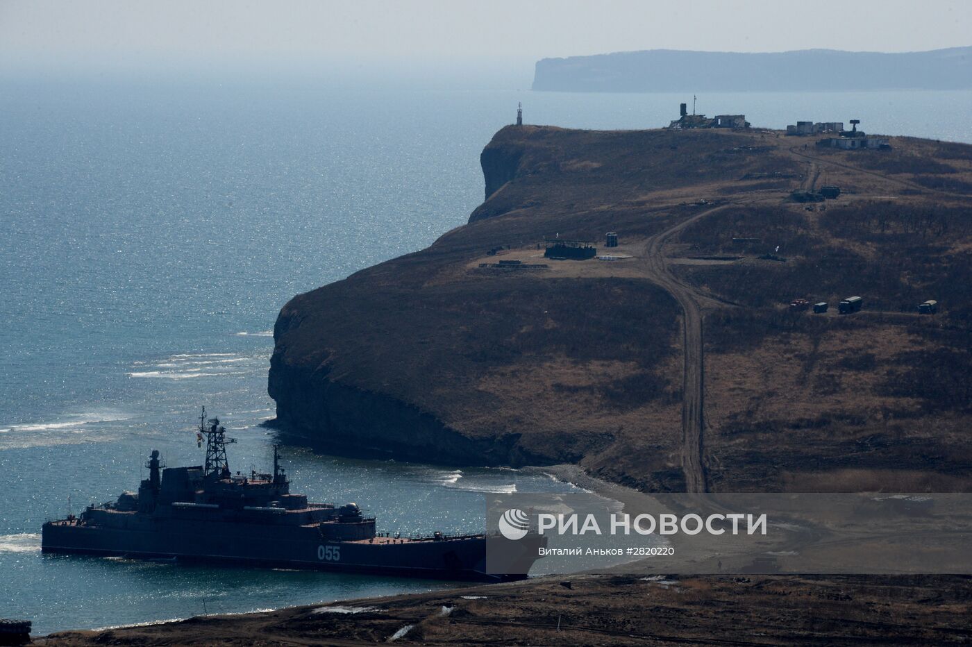 Тактические учения бригады морской пехоты ТФ и и мотострелковой бригады 5-й общевойсковой армии ВВО