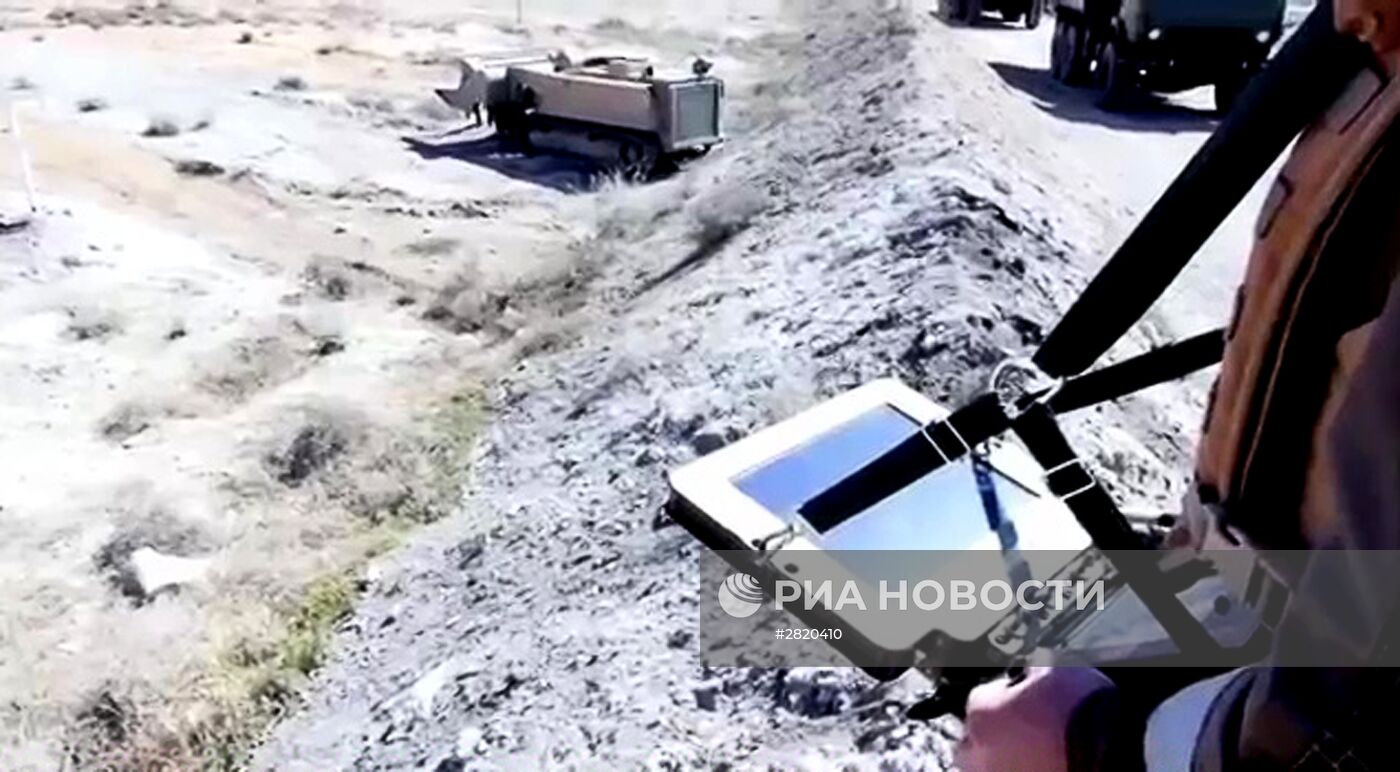 Российские саперы разминируют историческую часть Пальмиры