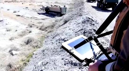 Российские саперы разминируют историческую часть Пальмиры