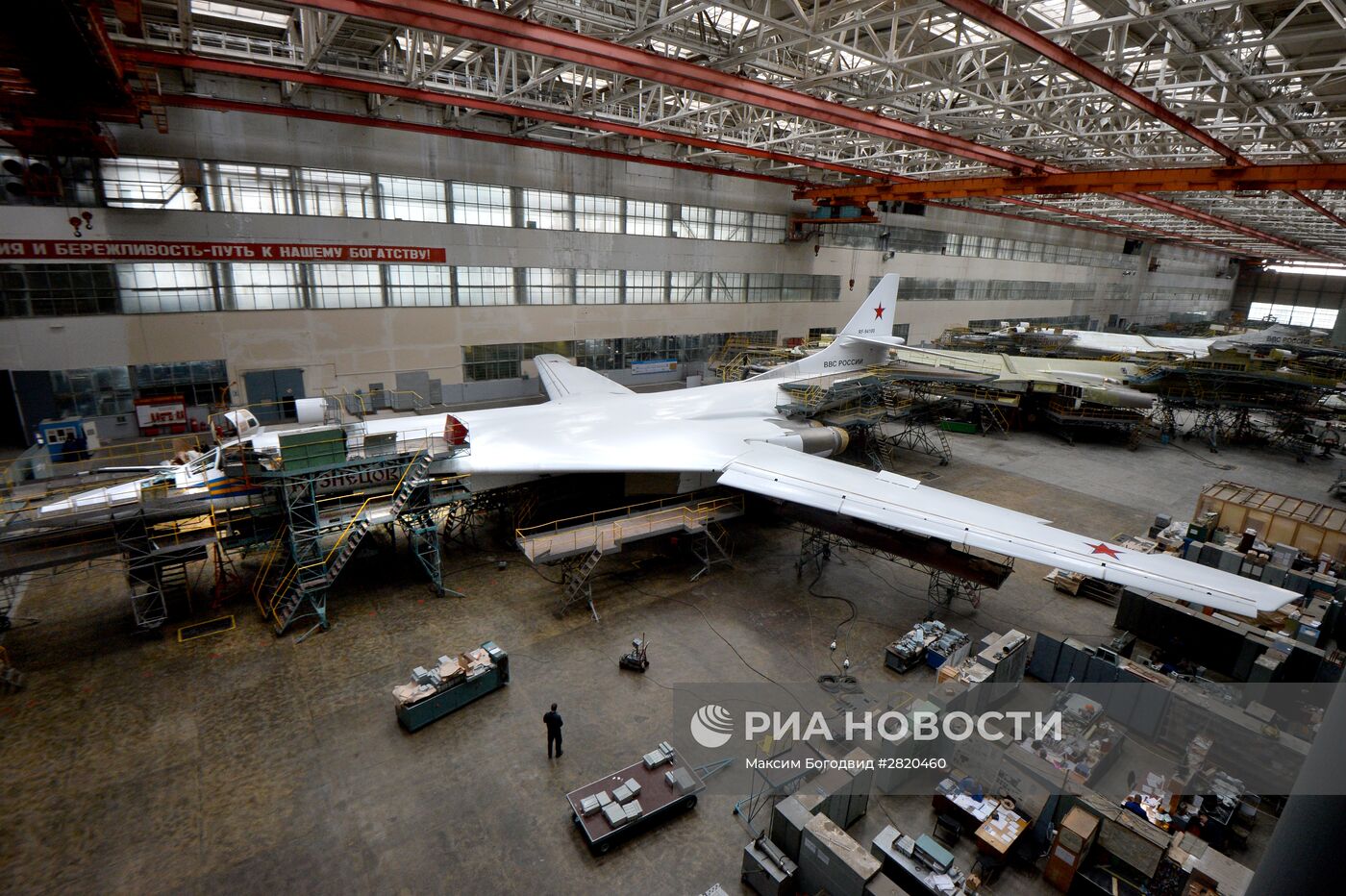 Капитальный ремонт самолетов Ту-160 на Казанском авиазаводе