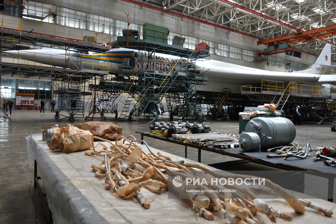 Капитальный ремонт самолетов Ту-160 на Казанском авиазаводе