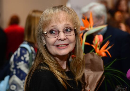 60-летний юбилей художника Никаса Сафронова