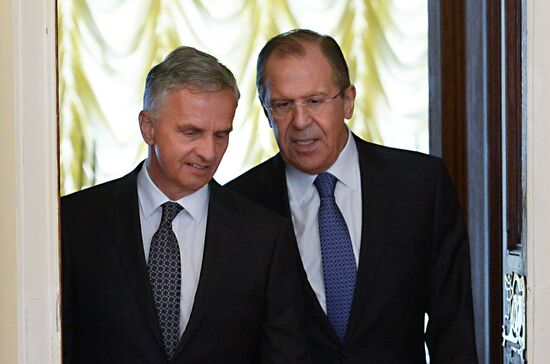 Встреча главы МИД РФ С. Лаврова с министром иностранных дел Швейцарии Д. Буркхальтером