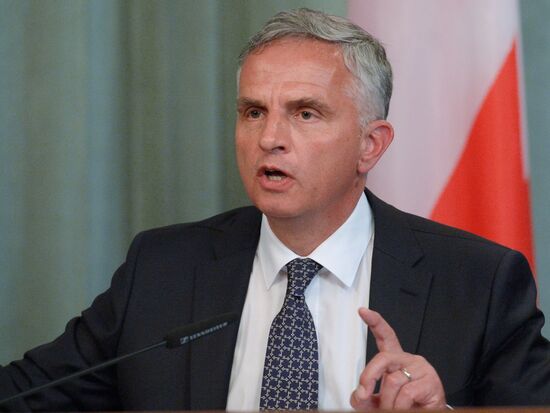 Встреча главы МИД РФ С. Лаврова с министром иностранных дел Швейцарии Д. Буркхальтером