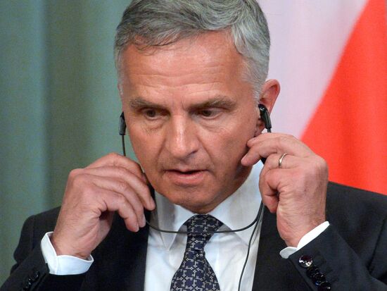 Встреча главы МИД РФ С. Лаврова с министром иностранных дел Швейцарии Д. Буркхальтером