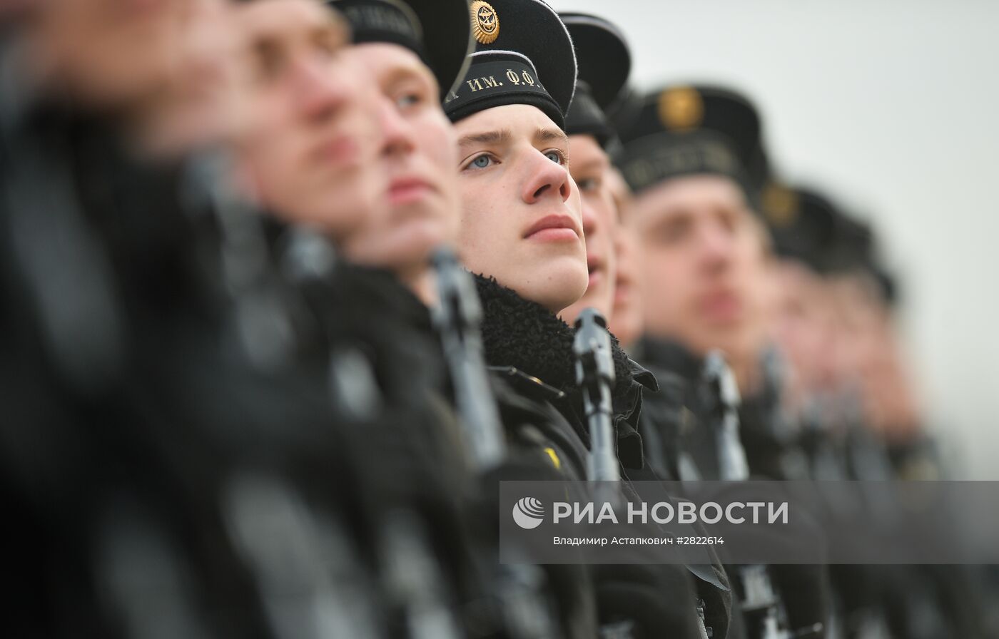 В Подмосковье начались тренировки перед военным парадом 9 мая