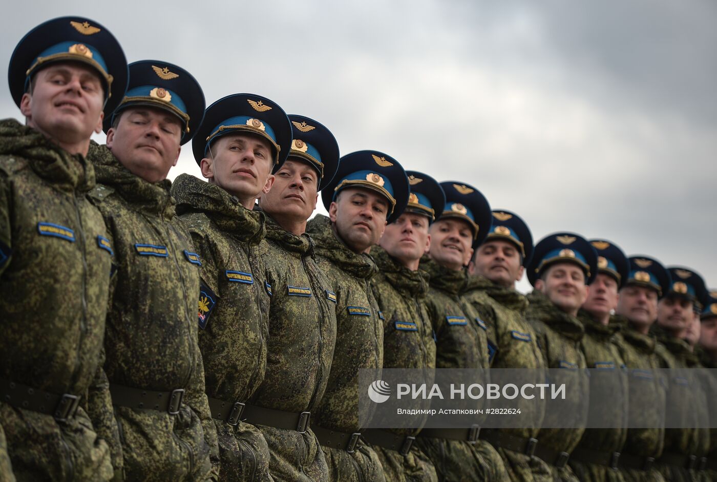 В Подмосковье начались тренировки перед военным парадом 9 мая