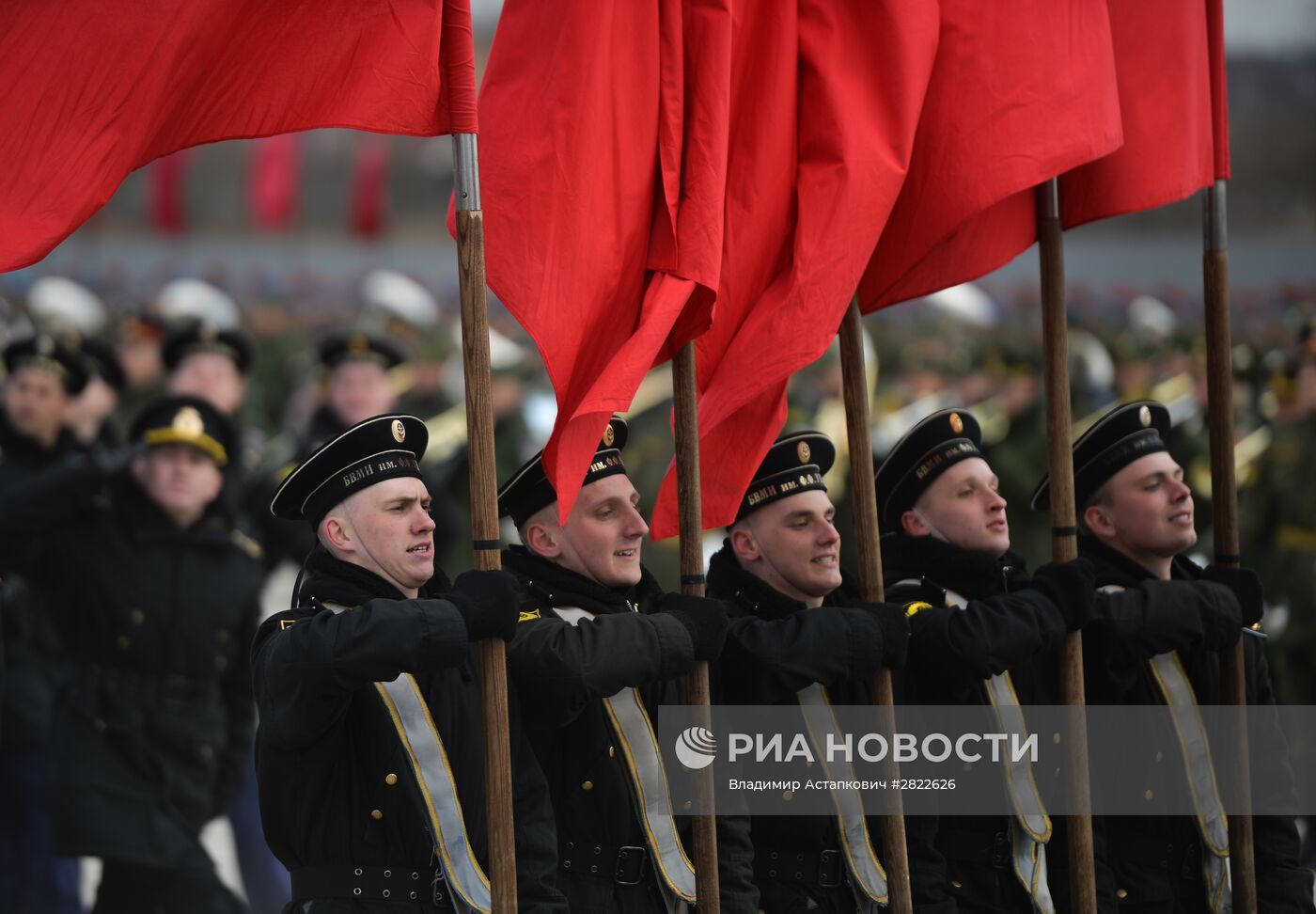 В Подмосковье начались тренировки перед военным парадом 9 мая