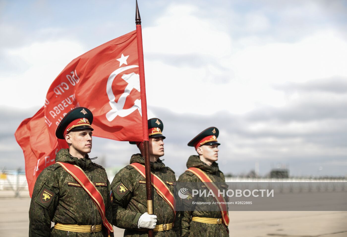 В Подмосковье начались тренировки перед военным парадом 9 мая