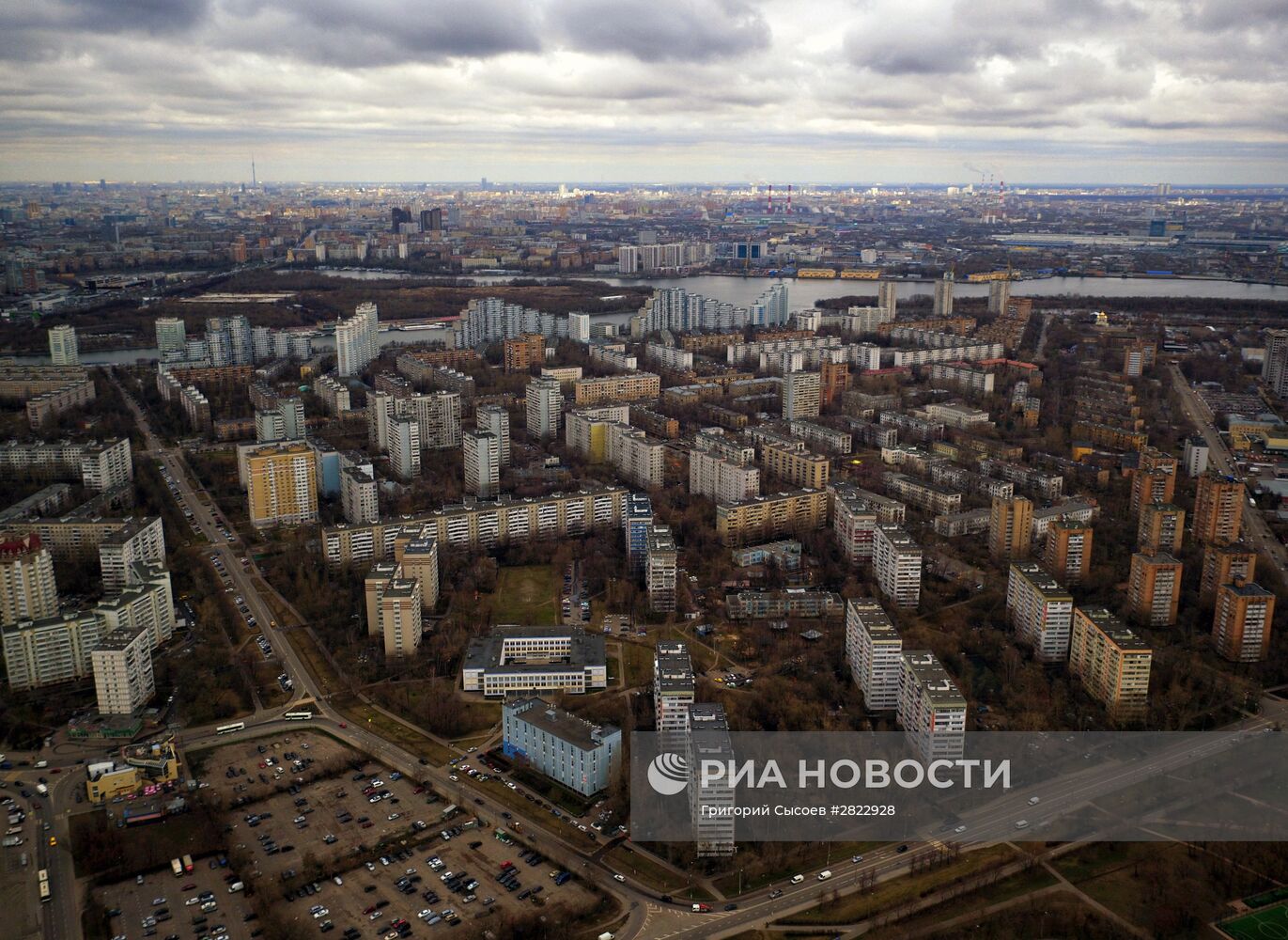 Жилые кварталы в районе станции метро "Коломенская" в Москве