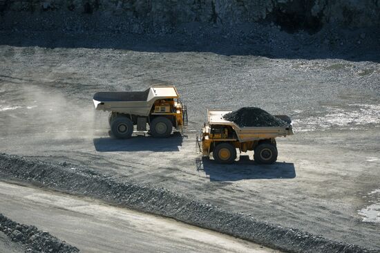 Михеевский горно-обогатительный комбинат в Челябинской области