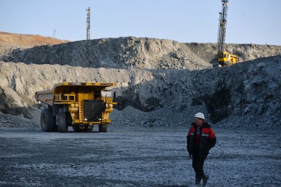 Михеевский горно-обогатительный комбинат в Челябинской области