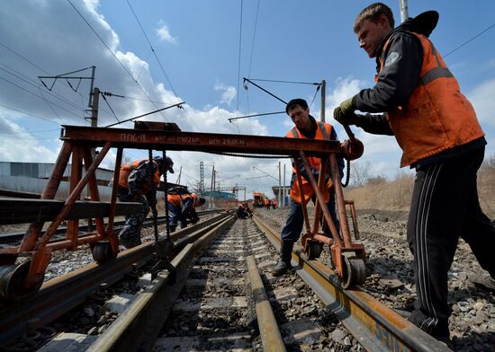 Летняя ремонтно-путевая кампания на Дальневосточной железной дороге
