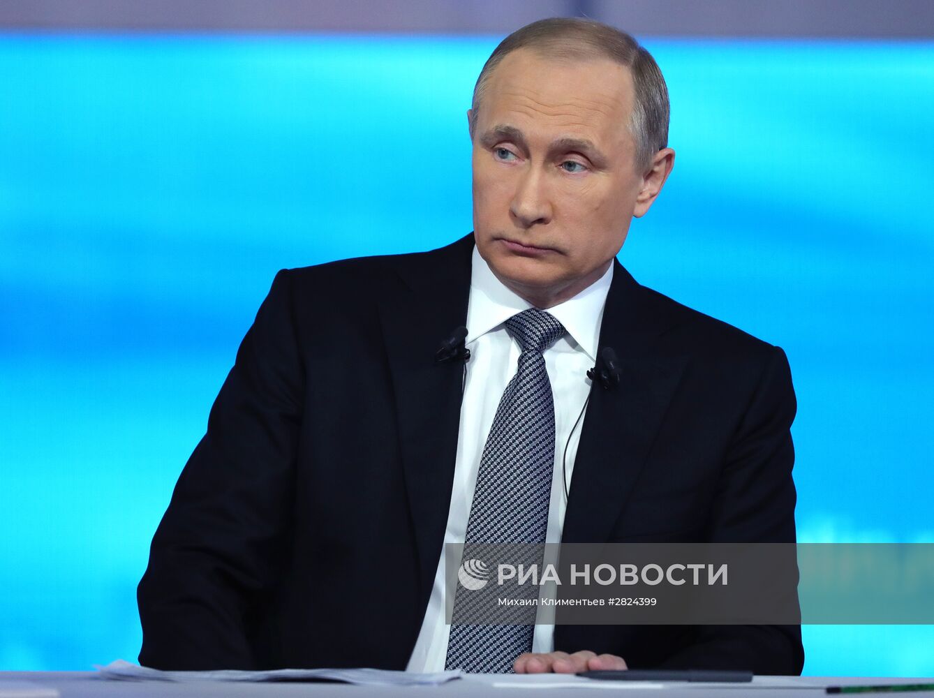 "Прямая линия" с президентом РФ В. Путиным