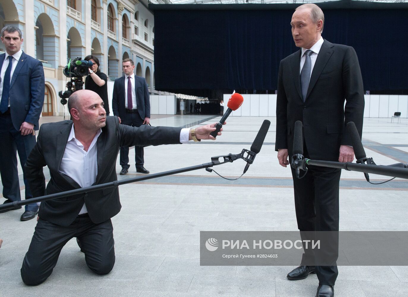 "Прямая линия" с президентом РФ В. Путиным