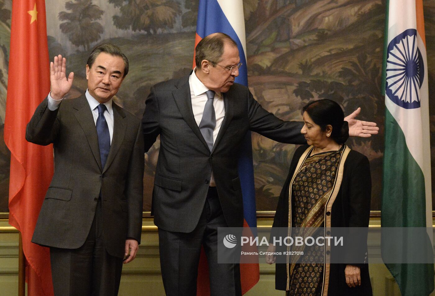 Пленарное заседание министров иностранных дел России, Индии и Китая (РИК)