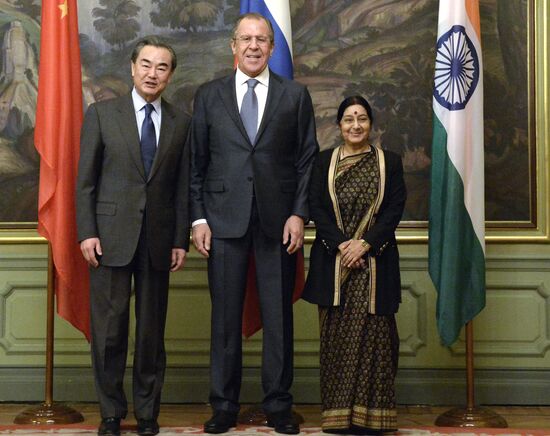 Пленарное заседание министров иностранных дел России, Индии и Китая (РИК)