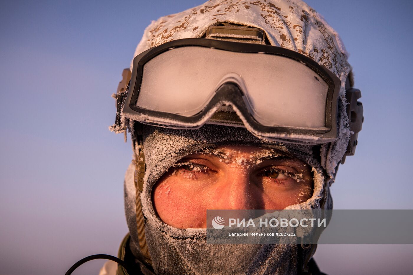 Учения спецназа Чеченской Республики в районе Северного полюса