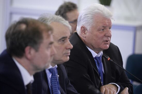 Национальный нефтегазовый форум. День первый