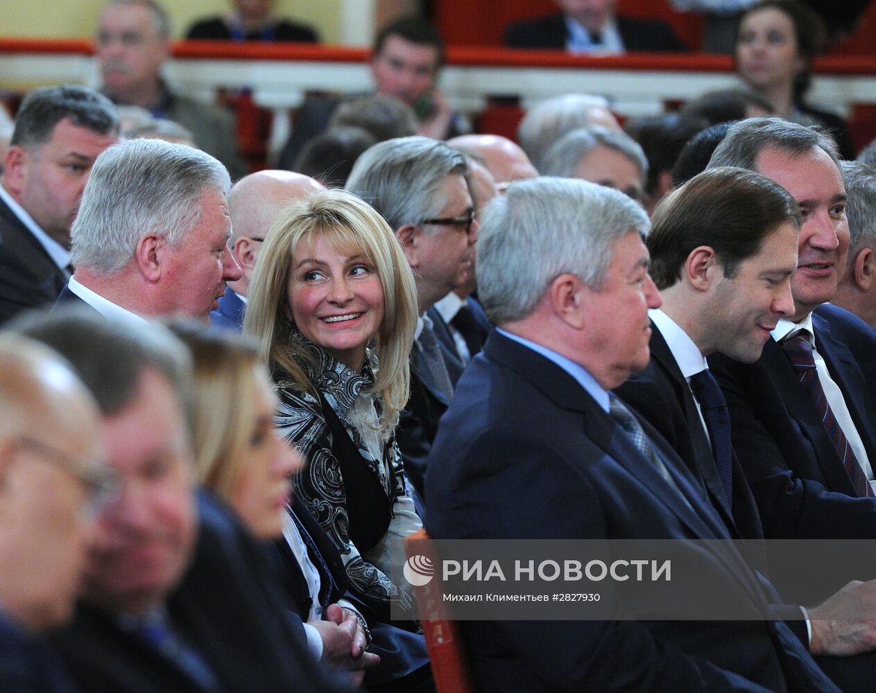 Президент РФ В. Путин выступил на Съезде машиностроителей России