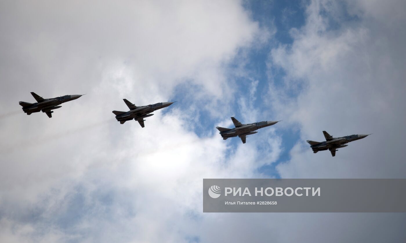 Тренировки в Подмосковье перед военным парадом 9 мая