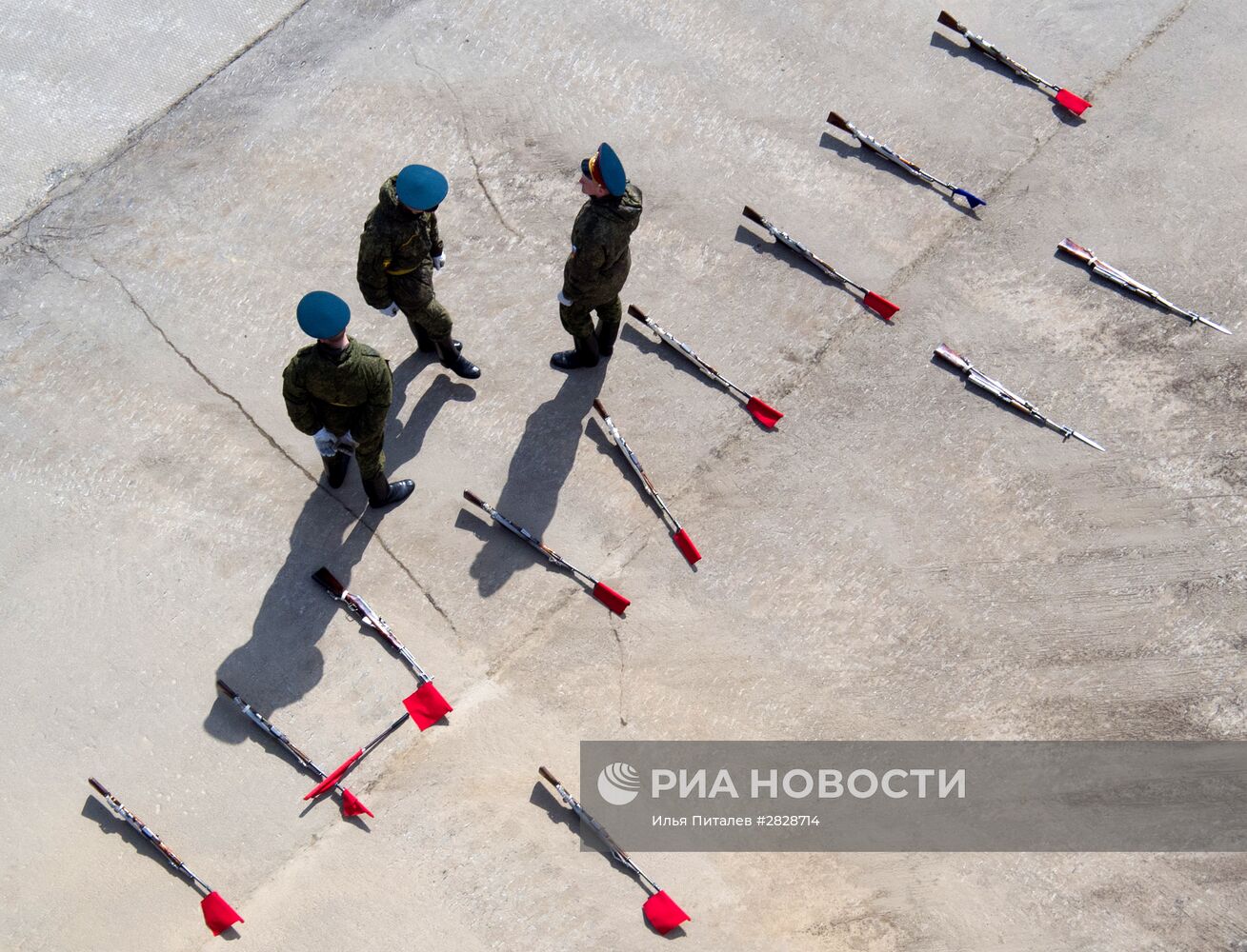 Тренировки в Подмосковье перед военным парадом 9 мая