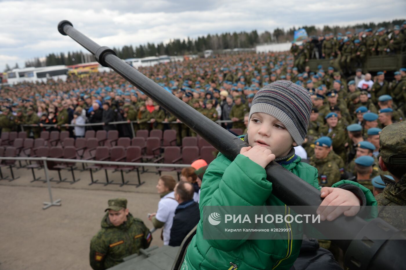 Военно-патриотическая акция "Под знаменем Победы"