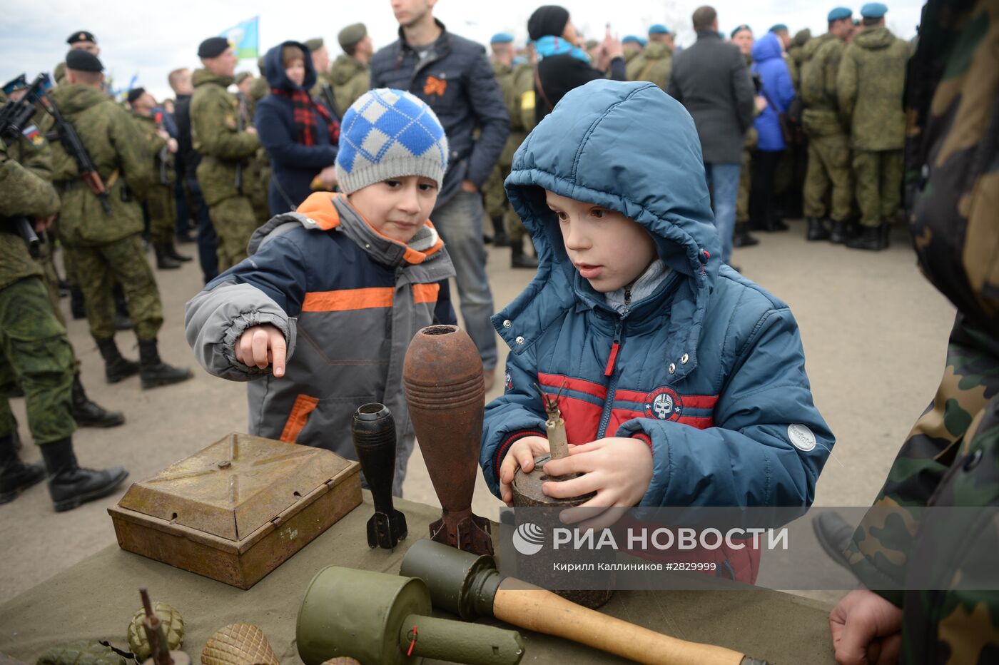 Военно-патриотическая акция "Под знаменем Победы"