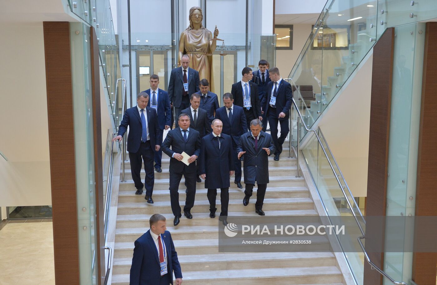 Рабочая поездка президента РФ В. Путина в Казань